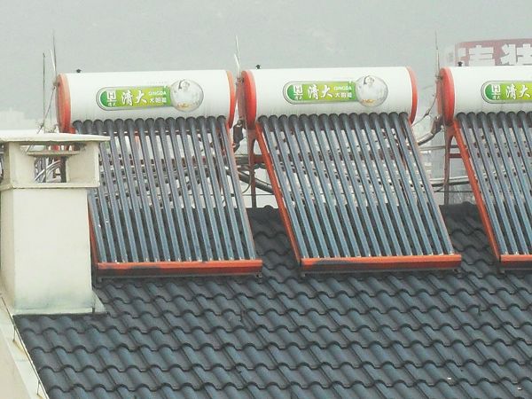 太阳能电场防水防腐保温工程综合解决方案
